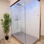 La Interdite Jacuzzi, Sauna & Piece Secrete *