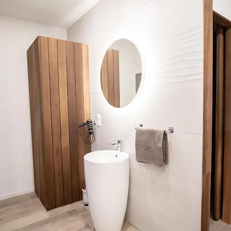 La Interdite Jacuzzi, Sauna & Piece Secrete * Nancy