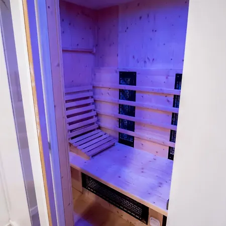 La Interdite Jacuzzi, Sauna & Piece Secrete