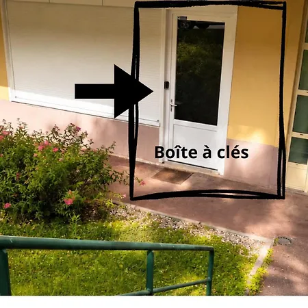 La Interdite Jacuzzi, Sauna & Piece Secrete Appartement