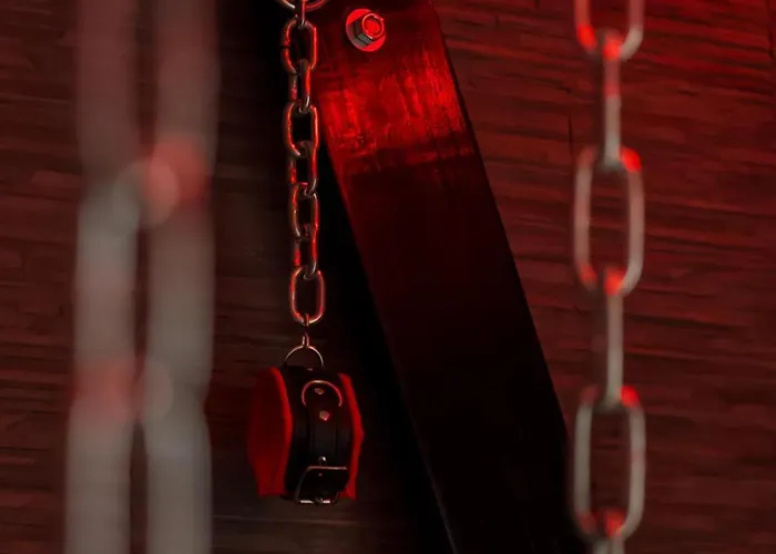 Lägenhet La Interdite Jacuzzi, Sauna & Piece Secrete *